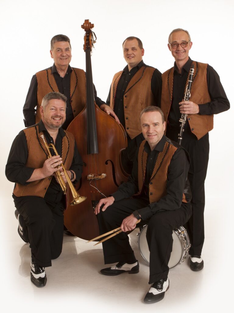 Creole Catz sv inst 768x1024